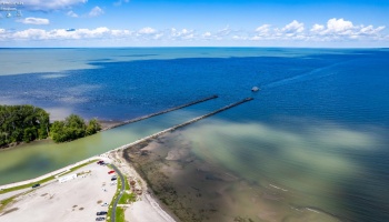 801 3rd Street, Port Clinton, 43452, 3 Bedrooms Bedrooms, ,2 BathroomsBathrooms,Residential,For Sale,3rd,20253390