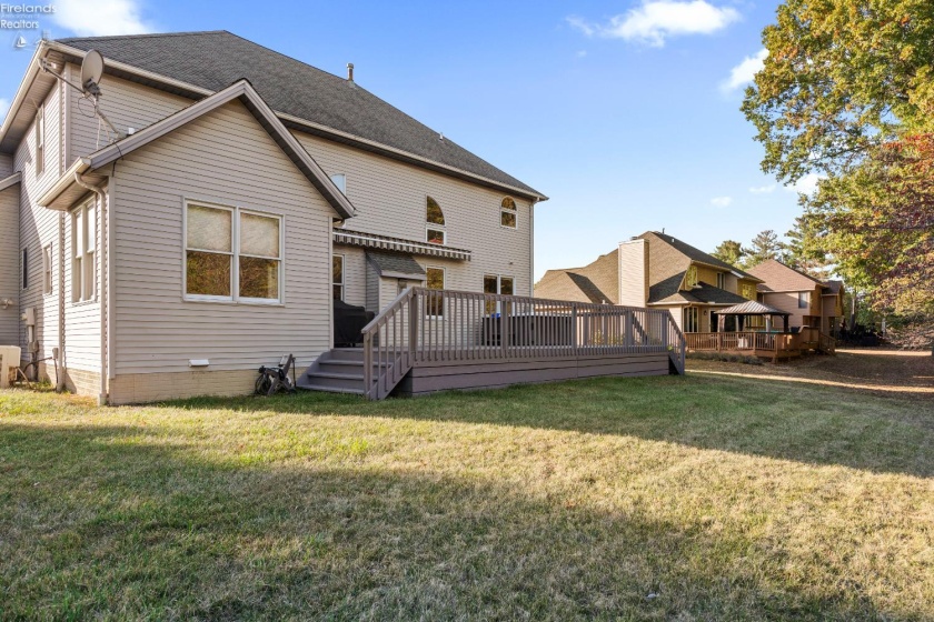 1095 Arrowhead, Vermilion, 44089, 5 Bedrooms Bedrooms, ,5 BathroomsBathrooms,Residential,For Sale,Arrowhead,20254145