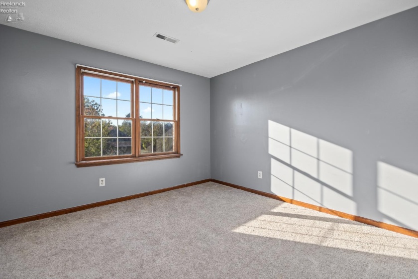 1095 Arrowhead, Vermilion, 44089, 5 Bedrooms Bedrooms, ,5 BathroomsBathrooms,Residential,For Sale,Arrowhead,20254145