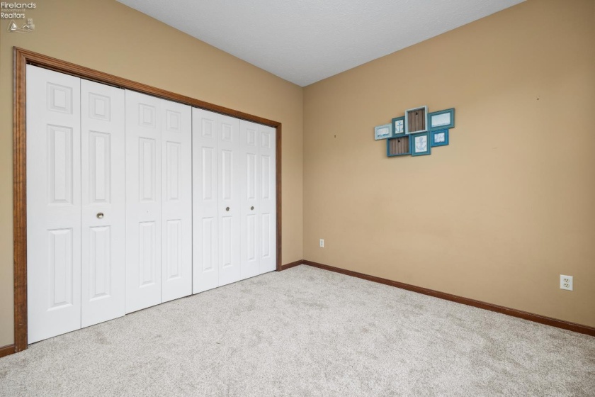 1095 Arrowhead, Vermilion, 44089, 5 Bedrooms Bedrooms, ,5 BathroomsBathrooms,Residential,For Sale,Arrowhead,20254145