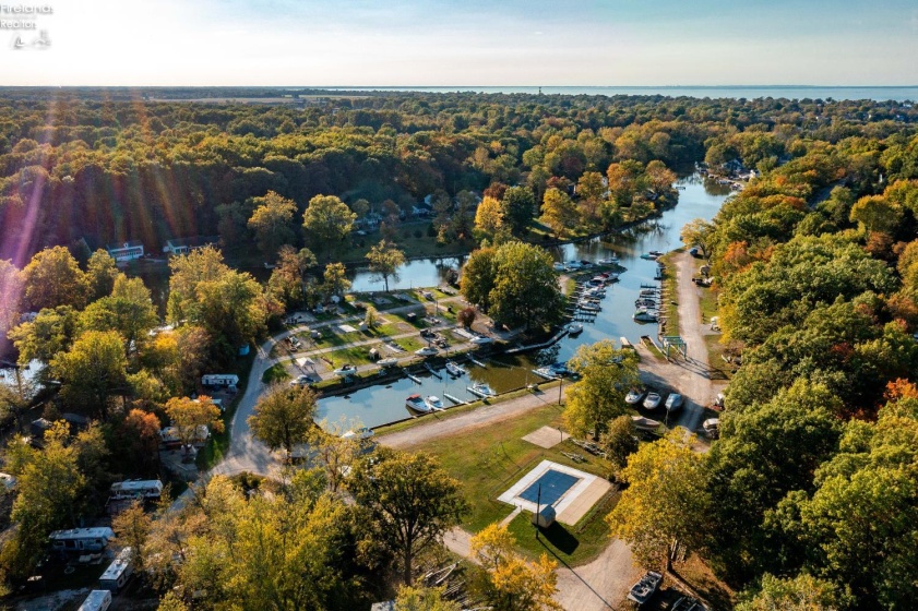 1095 Arrowhead, Vermilion, 44089, 5 Bedrooms Bedrooms, ,5 BathroomsBathrooms,Residential,For Sale,Arrowhead,20254145