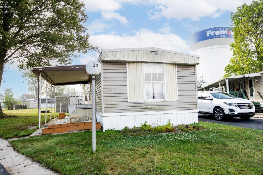 1730 Port Clinton Rd, Fremont, 43420, 1 Bedroom Bedrooms, ,1 BathroomBathrooms,Residential,For Sale,Port Clinton Rd,20253781