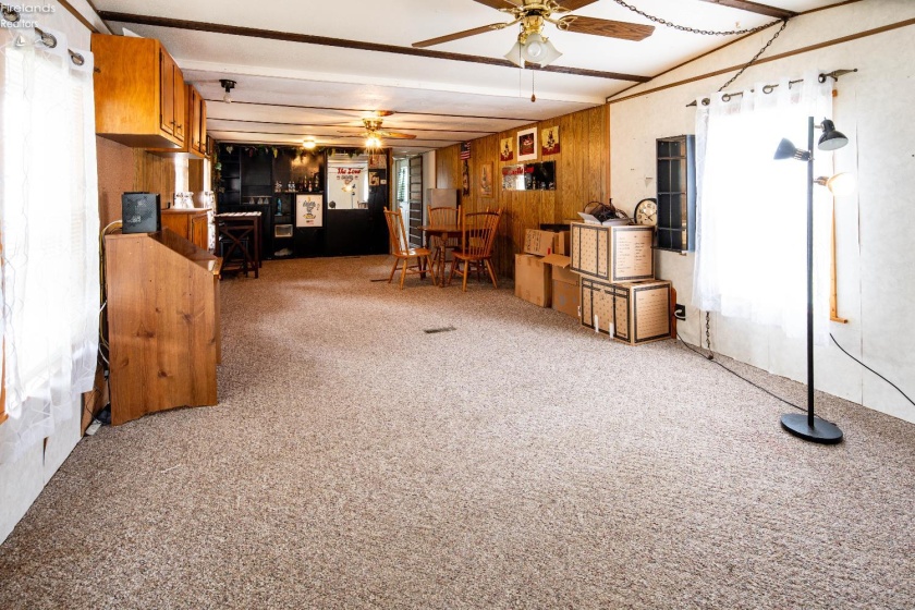 1730 Port Clinton Rd, Fremont, 43420, 1 Bedroom Bedrooms, ,1 BathroomBathrooms,Residential,For Sale,Port Clinton Rd,20253781