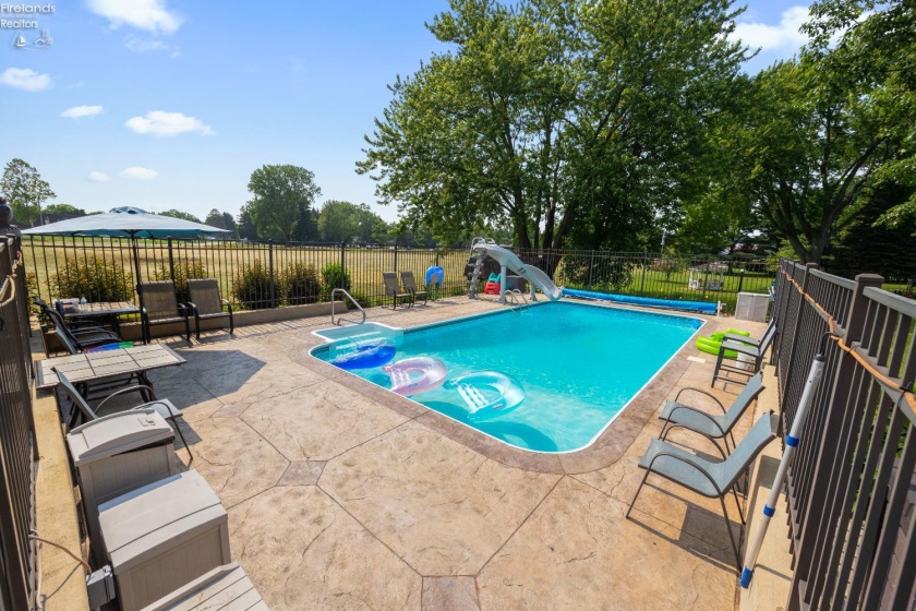 280 Main Street, Norwalk, 44857, 3 Bedrooms Bedrooms, ,2 BathroomsBathrooms,Residential,For Sale,Main,20252557