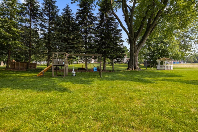 280 Main Street, Norwalk, 44857, 3 Bedrooms Bedrooms, ,2 BathroomsBathrooms,Residential,For Sale,Main,20252557