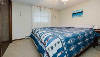 2058 Skyline Drive, Marblehead, 43440, 3 Bedrooms Bedrooms, ,2 BathroomsBathrooms,Residential,For Sale,Skyline,20253997