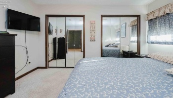 2058 Skyline Drive, Marblehead, 43440, 3 Bedrooms Bedrooms, ,2 BathroomsBathrooms,Residential,For Sale,Skyline,20253997