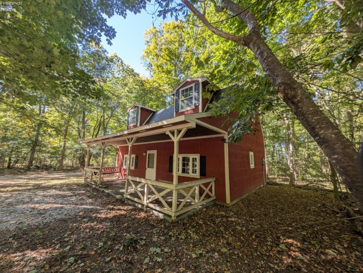 1741 Put In Bay Road, Put-In-Bay, 43456, 2 Bedrooms Bedrooms, ,1 BathroomBathrooms,Residential,For Sale,Put In Bay,20254215