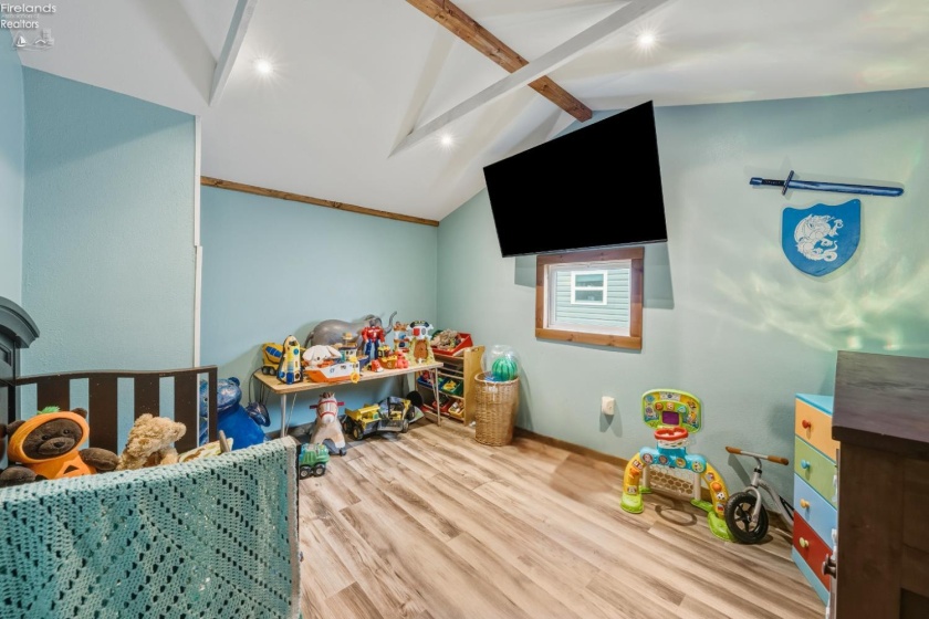 265 Meachem Road, Port Clinton, 43452, 2 Bedrooms Bedrooms, ,1 BathroomBathrooms,Residential,For Sale,Meachem,20254378