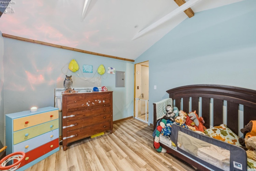 265 Meachem Road, Port Clinton, 43452, 2 Bedrooms Bedrooms, ,1 BathroomBathrooms,Residential,For Sale,Meachem,20254378