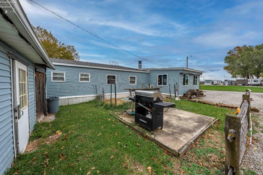 265 Meachem Road, Port Clinton, 43452, 2 Bedrooms Bedrooms, ,1 BathroomBathrooms,Residential,For Sale,Meachem,20254378