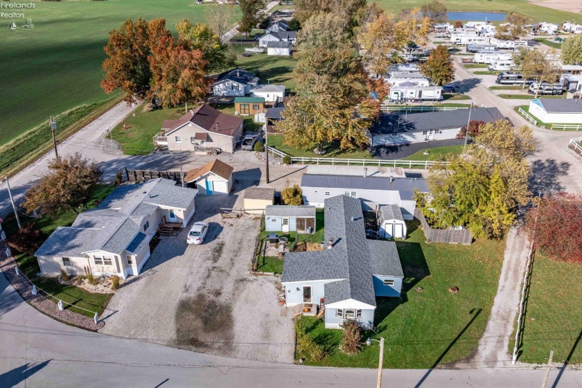 265 Meachem Road, Port Clinton, 43452, 2 Bedrooms Bedrooms, ,1 BathroomBathrooms,Residential,For Sale,Meachem,20254378