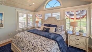 2901 Villa Court, Port Clinton, 43452, 2 Bedrooms Bedrooms, ,2 BathroomsBathrooms,Residential,For Sale,Villa,20253183