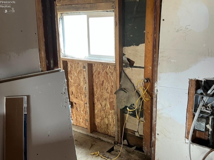 3850 County Road 231, Fremont, 43420, 2 Bedrooms Bedrooms, ,1 BathroomBathrooms,Residential,For Sale,County Road 231,20254278