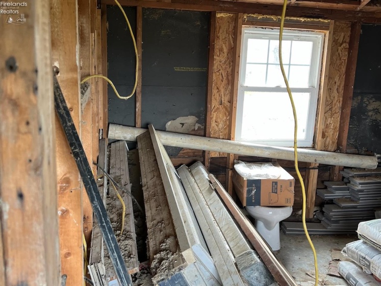 3850 County Road 231, Fremont, 43420, 2 Bedrooms Bedrooms, ,1 BathroomBathrooms,Residential,For Sale,County Road 231,20254278