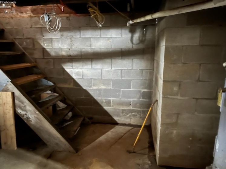 3850 County Road 231, Fremont, 43420, 2 Bedrooms Bedrooms, ,1 BathroomBathrooms,Residential,For Sale,County Road 231,20254278