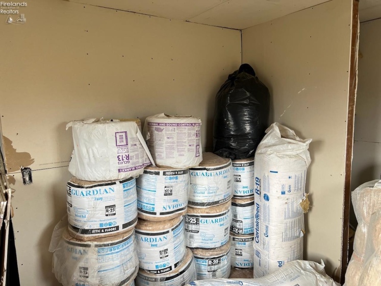 3850 County Road 231, Fremont, 43420, 2 Bedrooms Bedrooms, ,1 BathroomBathrooms,Residential,For Sale,County Road 231,20254278