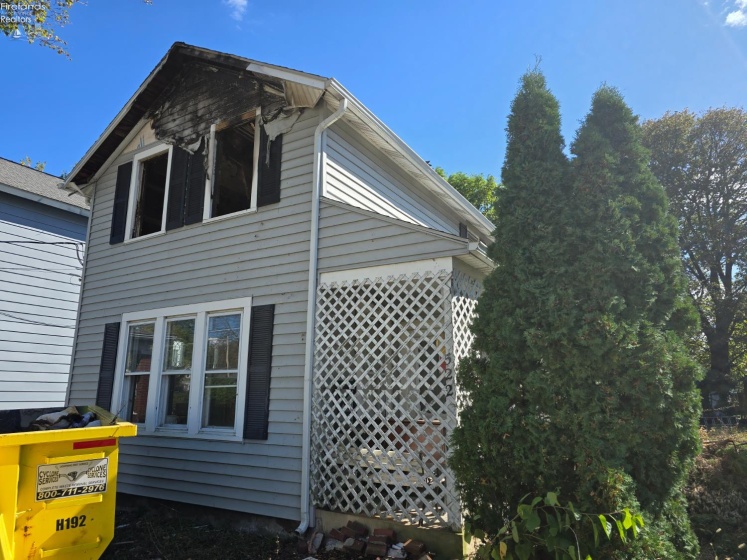 522 Jefferson Street, Sandusky, 44870, 3 Bedrooms Bedrooms, ,2 BathroomsBathrooms,Residential,For Sale,Jefferson,20254020