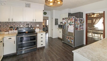 424 Monroe Street, Port Clinton, 43452, 4 Bedrooms Bedrooms, ,2 BathroomsBathrooms,Residential,For Sale,Monroe,20254405 424 Monroe Street, Port Clinton, 43452, 4 Bedrooms Bedrooms, ,2 BathroomsBathrooms,Residential,For Sale,Monroe,20254405