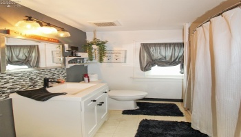 424 Monroe Street, Port Clinton, 43452, 4 Bedrooms Bedrooms, ,2 BathroomsBathrooms,Residential,For Sale,Monroe,20254405 424 Monroe Street, Port Clinton, 43452, 4 Bedrooms Bedrooms, ,2 BathroomsBathrooms,Residential,For Sale,Monroe,20254405