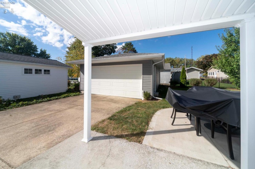 2078 Willow Cove Drive, Marblehead, 43440, 2 Bedrooms Bedrooms, ,1 BathroomBathrooms,Residential,For Sale,Willow Cove,20254042