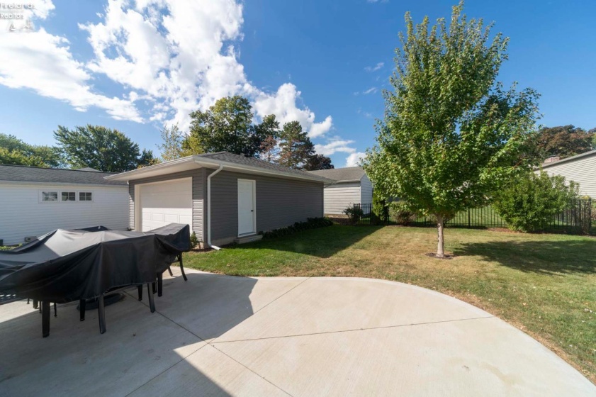 2078 Willow Cove Drive, Marblehead, 43440, 2 Bedrooms Bedrooms, ,1 BathroomBathrooms,Residential,For Sale,Willow Cove,20254042