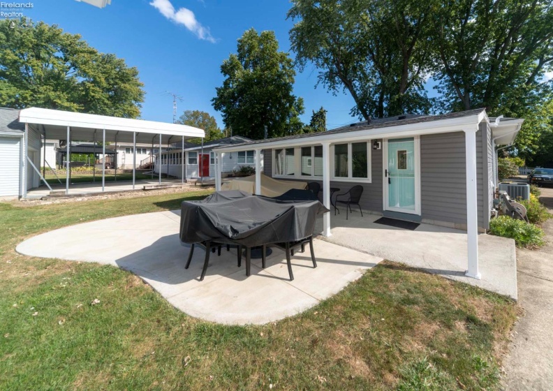 2078 Willow Cove Drive, Marblehead, 43440, 2 Bedrooms Bedrooms, ,1 BathroomBathrooms,Residential,For Sale,Willow Cove,20254042