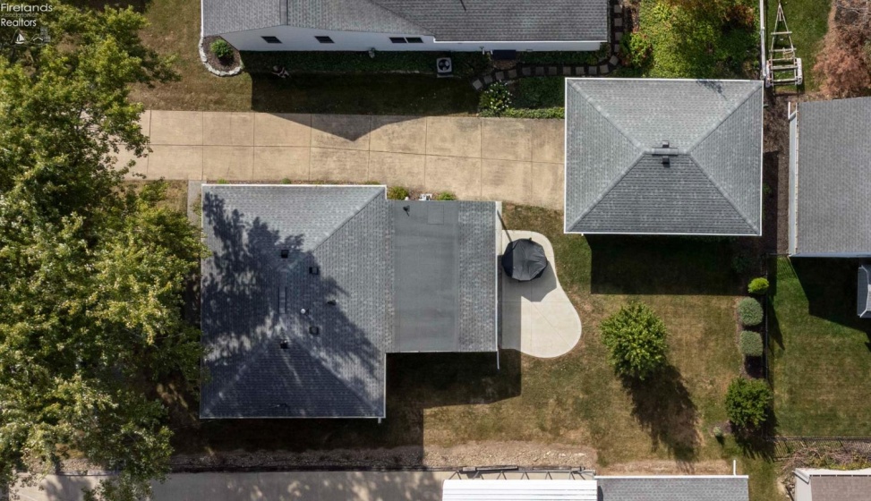 2078 Willow Cove Drive, Marblehead, 43440, 2 Bedrooms Bedrooms, ,1 BathroomBathrooms,Residential,For Sale,Willow Cove,20254042