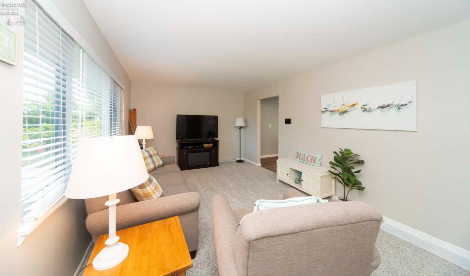 2078 Willow Cove Drive, Marblehead, 43440, 2 Bedrooms Bedrooms, ,1 BathroomBathrooms,Residential,For Sale,Willow Cove,20254042