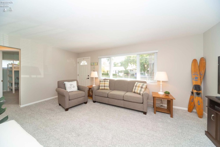 2078 Willow Cove Drive, Marblehead, 43440, 2 Bedrooms Bedrooms, ,1 BathroomBathrooms,Residential,For Sale,Willow Cove,20254042