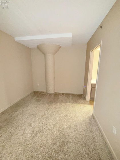 401 Shoreline Drive, Sandusky, 44870, 2 Bedrooms Bedrooms, ,2 BathroomsBathrooms,Residential,For Sale,Shoreline,20254167