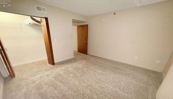 401 Shoreline Drive, Sandusky, 44870, 2 Bedrooms Bedrooms, ,2 BathroomsBathrooms,Residential,For Sale,Shoreline,20254167