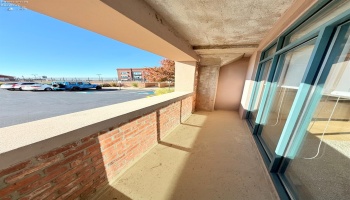 401 Shoreline Drive, Sandusky, 44870, 2 Bedrooms Bedrooms, ,2 BathroomsBathrooms,Residential,For Sale,Shoreline,20254167