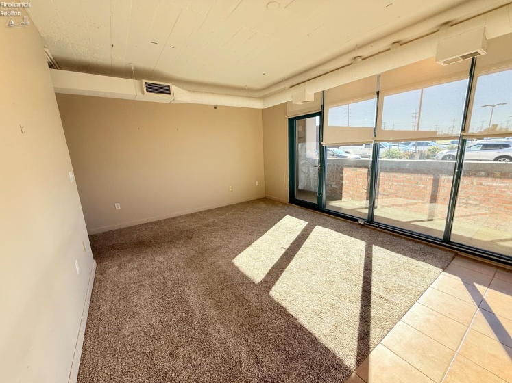 401 Shoreline Drive, Sandusky, 44870, 2 Bedrooms Bedrooms, ,2 BathroomsBathrooms,Residential,For Sale,Shoreline,20254167