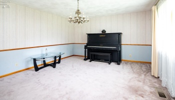 515 Everett Road, Fremont, 43420, 3 Bedrooms Bedrooms, ,3 BathroomsBathrooms,Residential,For Sale,Everett,20252936