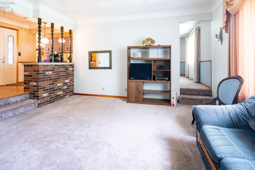 515 Everett Road, Fremont, 43420, 3 Bedrooms Bedrooms, ,3 BathroomsBathrooms,Residential,For Sale,Everett,20252936