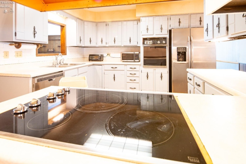 515 Everett Road, Fremont, 43420, 3 Bedrooms Bedrooms, ,3 BathroomsBathrooms,Residential,For Sale,Everett,20252936