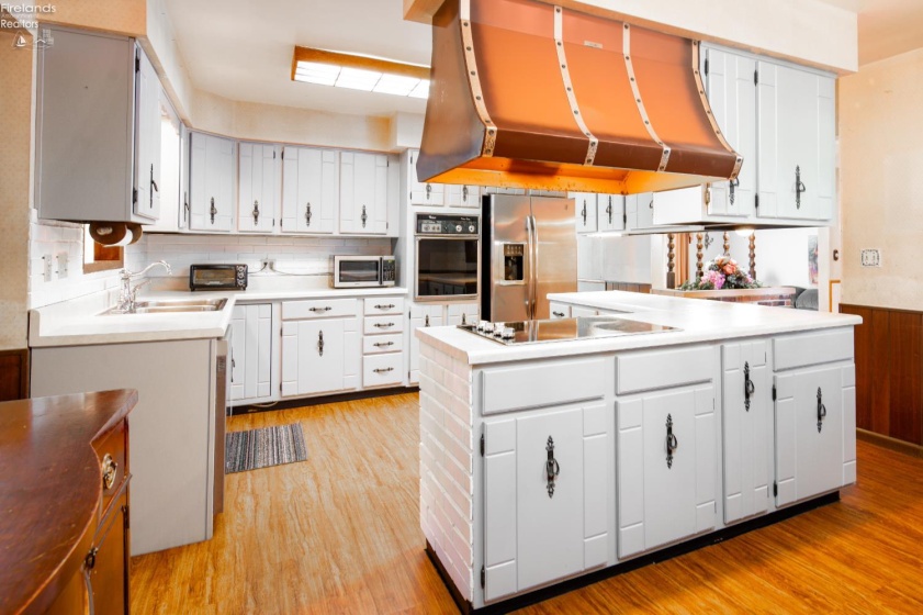 515 Everett Road, Fremont, 43420, 3 Bedrooms Bedrooms, ,3 BathroomsBathrooms,Residential,For Sale,Everett,20252936