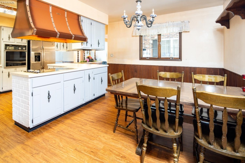 515 Everett Road, Fremont, 43420, 3 Bedrooms Bedrooms, ,3 BathroomsBathrooms,Residential,For Sale,Everett,20252936