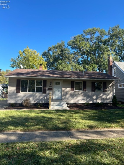1648 Oakmont Lane, Sandusky, 44870, 3 Bedrooms Bedrooms, ,1 BathroomBathrooms,Residential,For Sale,Oakmont Lane,20253977
