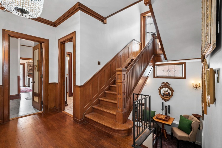 610 Washington Street, Sandusky, 44870, 6 Bedrooms Bedrooms, ,3 BathroomsBathrooms,Residential,For Sale,Washington,20254175