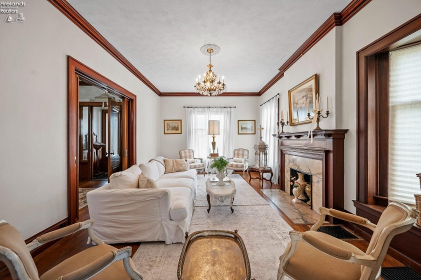 610 Washington Street, Sandusky, 44870, 6 Bedrooms Bedrooms, ,3 BathroomsBathrooms,Residential,For Sale,Washington,20254175