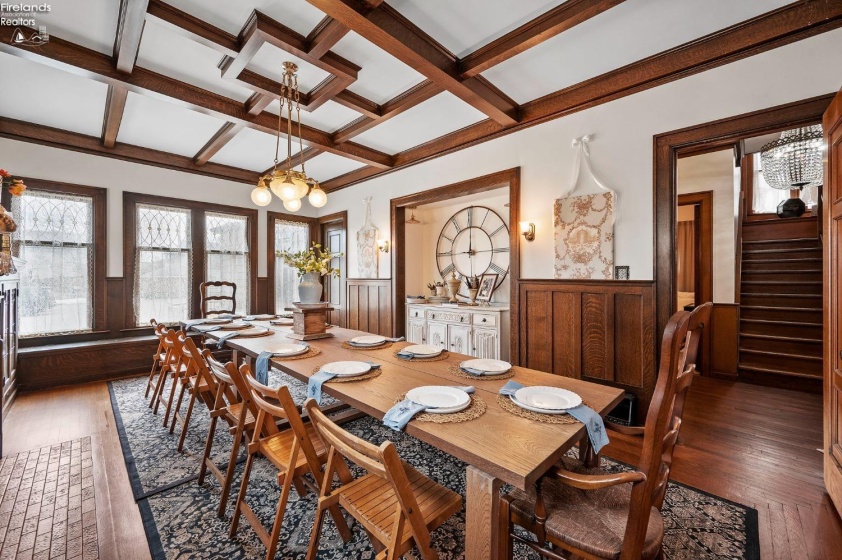 610 Washington Street, Sandusky, 44870, 6 Bedrooms Bedrooms, ,3 BathroomsBathrooms,Residential,For Sale,Washington,20254175