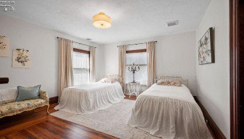 610 Washington Street, Sandusky, 44870, 6 Bedrooms Bedrooms, ,3 BathroomsBathrooms,Residential,For Sale,Washington,20254175