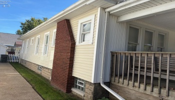 2038 Columbus Avenue, Sandusky, 44870, 3 Bedrooms Bedrooms, ,2 BathroomsBathrooms,Residential,For Sale,Columbus,20254102