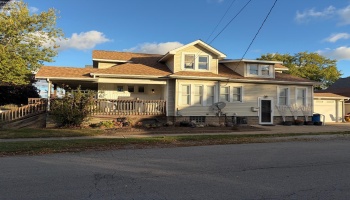 2038 Columbus Avenue, Sandusky, 44870, 3 Bedrooms Bedrooms, ,2 BathroomsBathrooms,Residential,For Sale,Columbus,20254102