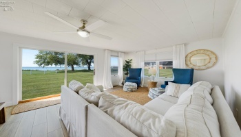 1982 Fulton Street, Port Clinton, 43452, 2 Bedrooms Bedrooms, ,1 BathroomBathrooms,Residential,For Sale,Fulton,20253361