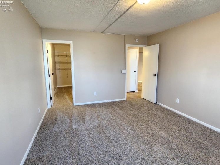 1305 Lake Wilmer Drive, Sandusky, 44870, 2 Bedrooms Bedrooms, ,1 BathroomBathrooms,Residential,For Sale,Lake Wilmer Drive,20254051