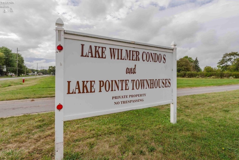 1305 Lake Wilmer Drive, Sandusky, 44870, 2 Bedrooms Bedrooms, ,1 BathroomBathrooms,Residential,For Sale,Lake Wilmer Drive,20254051