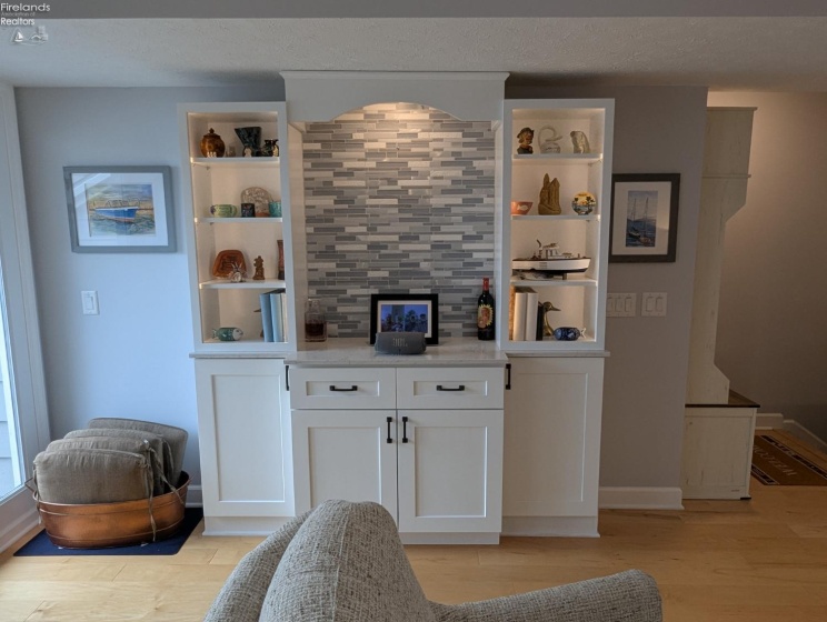 623 Main Street, Vermilion, 44089, 3 Bedrooms Bedrooms, ,3 BathroomsBathrooms,Residential,For Sale,Main,20253874